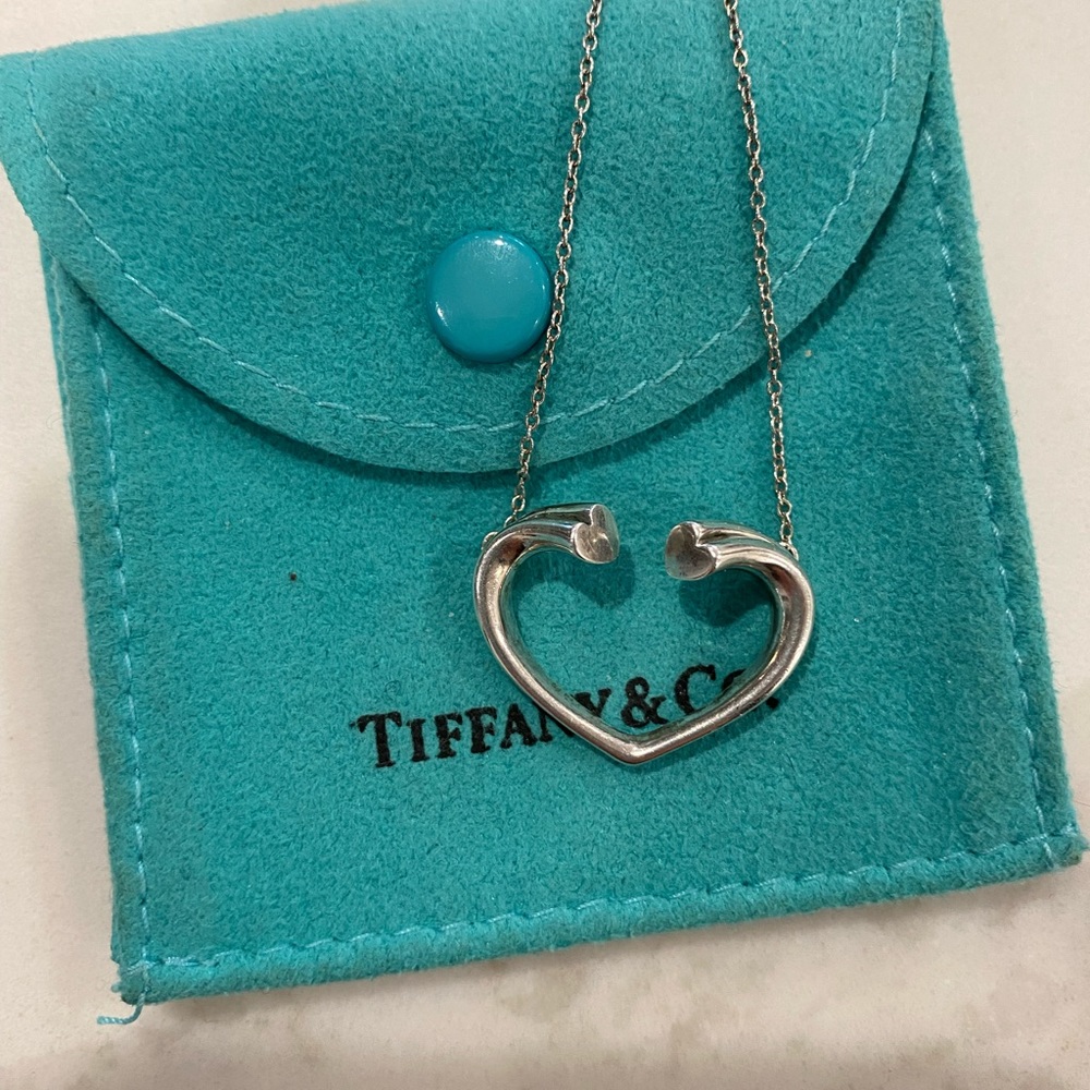 Tiffany Paloma Picasso Tenderness Necklace
